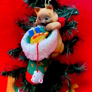 Mischievous Kittens Hallmark Ornament